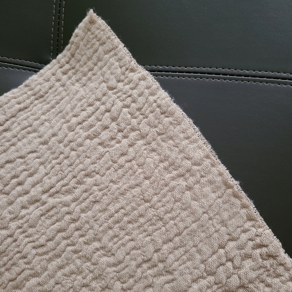 Sezane Scarf - Picture 3 of 5